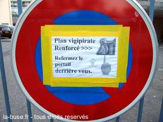 Vigipirate renforcé : sécuriser une école maternelle.